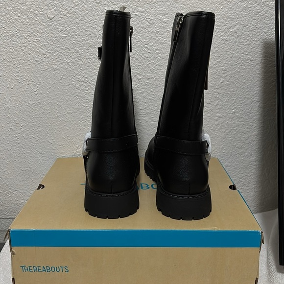 Thereabouts Big Girls Dakota Flat Heel Motorcycle Boots - Picture 4 of 5